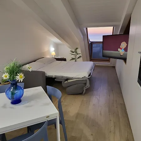 Casa Marisa ミラッツォ
